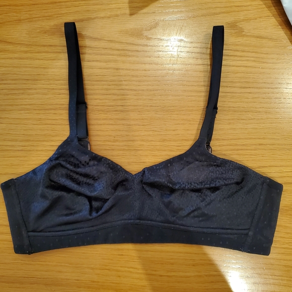 Wacoal NWOT 34B Back Appeal Moulded Wire-Free T-Shirt Soft Bra - Picture 3 of 9